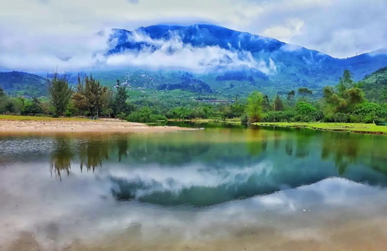 Khám phá làng Vân Đà Nẵng - Ngôi làng bình yên cạnh đèo Hải Vân